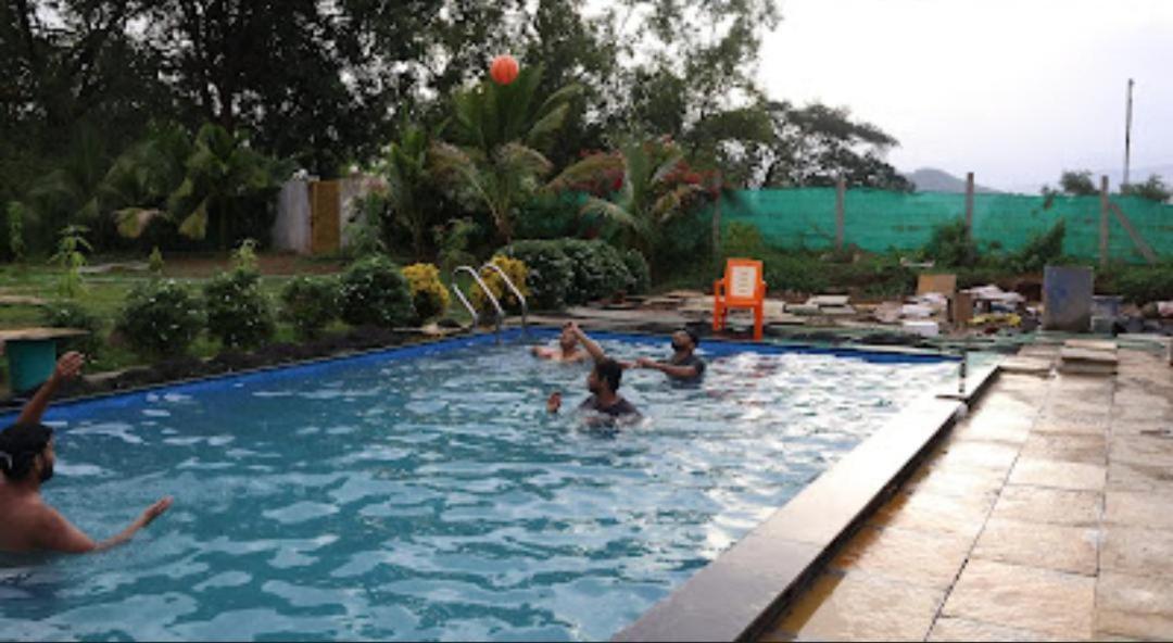 Chaitanya Farms Karjat Buitenkant foto