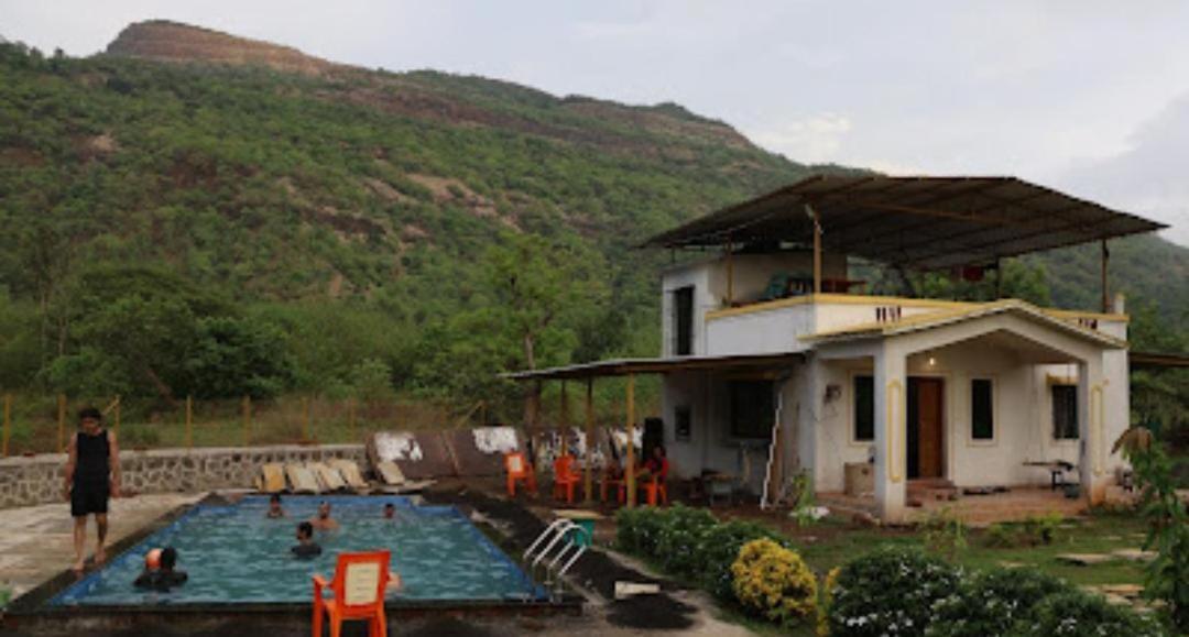 Chaitanya Farms Karjat Buitenkant foto