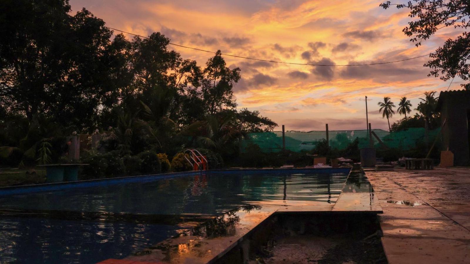 Chaitanya Farms Karjat Buitenkant foto